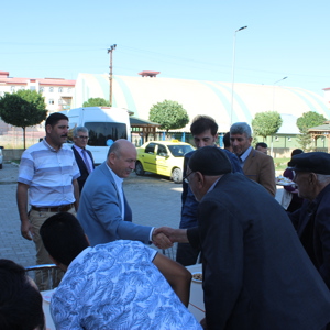 Ağrı Huzurevi Yaşlı Bakım Ve Rehabilitasyon Merkezi Müdür Yardımcısı  iken İzmir Aile, Çalışma ve Sosyal Hizmetler İl Müdürlüğü’ne atanan Yusuf Devran ABDİOĞLU  için Huzurevi Müdürlüğü tarafından veda programı düzenlendi. - fotoğraf 1