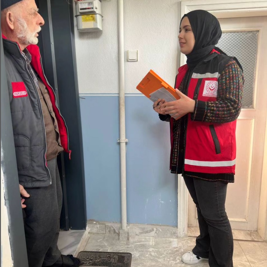 Ulusal hane ziyaretlerimizle, vatandaşlarımızı ihtiyaç duydukları hizmet modellerimizden yararlandırmaya devam ediyoruz.