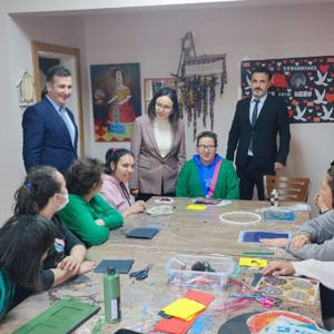 Sayın Valimiz Dr. Hülya KAYA Engelli Kuruluşumuzu Ziyaret Etti - fotoğraf 8