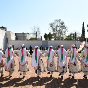 Sayın Valimizin Eşi Ebru ŞAHİN Hanımefendinin katılımıyla Çocuk Kuruluşumuzda El Sanatları Atölyesi Açılışını Yaptık - fotoğraf 6