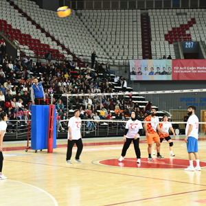 İl Müdürlüğümüzde Sosyal Etkinlikler Kapsamında Yapılan Voleybol Turnuvası Sona Erdi - fotoğraf 8