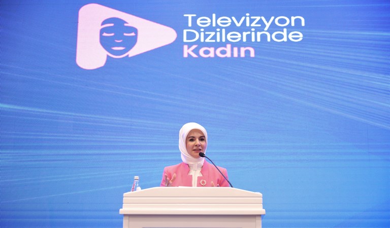 Bakanımız Mahinur Özdemir Göktaş "Televizyon Dizilerinde Kadın" Panelinin Açılışına Katıldı