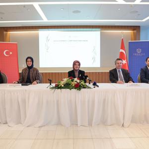 Aile ve Sosyal Hizmetler Bakanımız Mahinur Özdemir Göktaş: “Bakanlık olarak kadının hayatın her alanında güçlendirilmesi için çalışmalarımızı sürdüreceğiz”  - fotoğraf 1