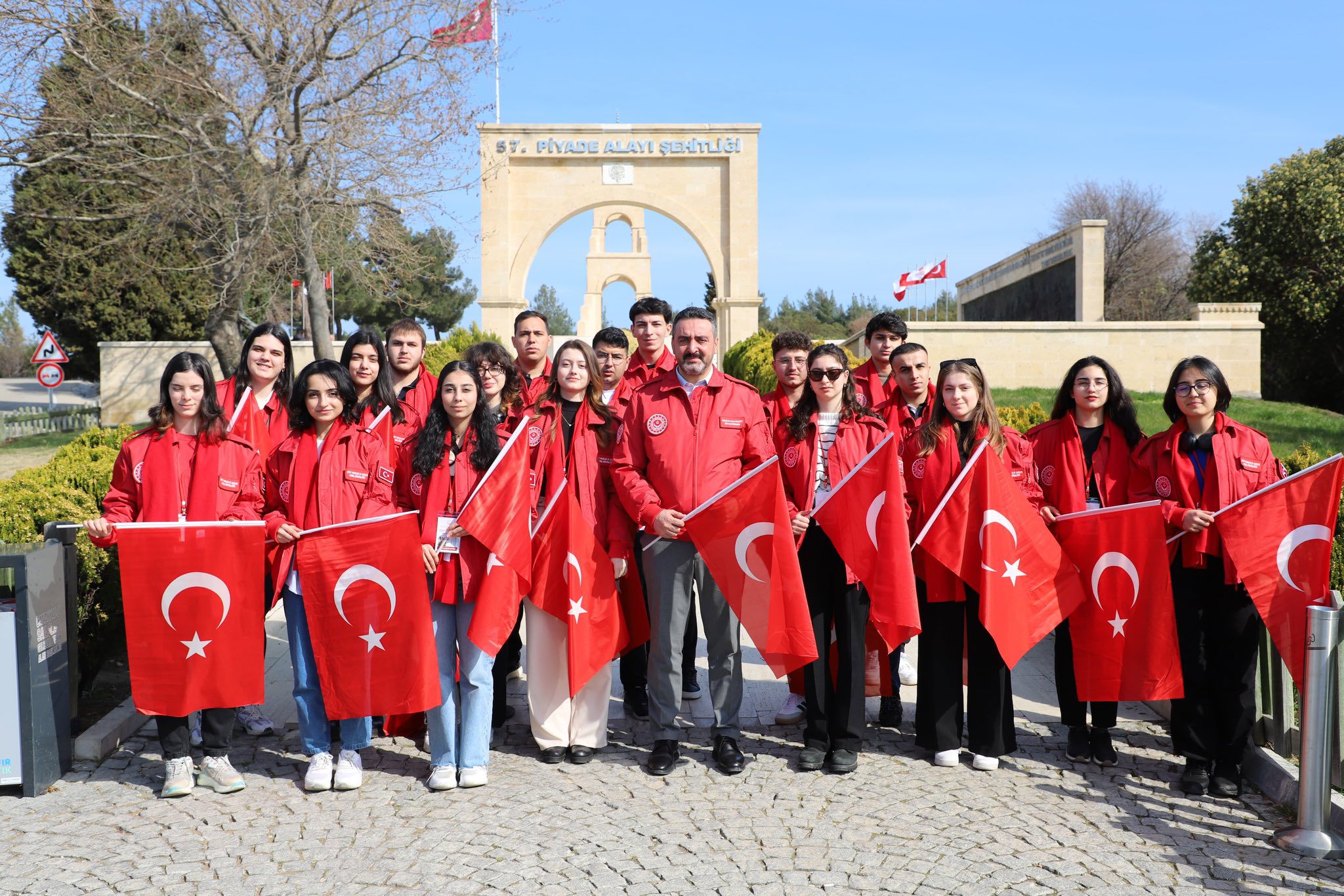 Anadolu Gönül Yolu-Vatanın Parlayan Yıldızları Gençler Etkinliği Çanakkale’de Gerçekleştirildi - fotoğraf 9