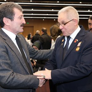 Valimiz Orhan Tavlı, İftar Yemeğinde Şehit Yakınları ve Gazilerle Bir Araya Geldi  - fotoğraf 1