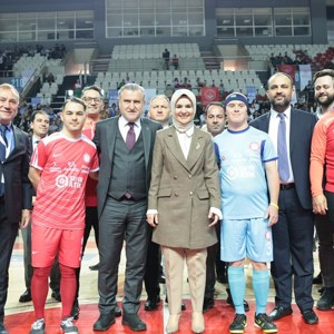 Aile ve Sosyal Hizmetler Bakanımız Göktaş, "Down Sendromlu Sporcuların Olimpiyatları"nın Açılış Törenine Katıldı - fotoğraf 1