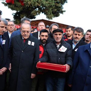 Şehidimiz P.Söz.Er. Müslüm Özdemir Dualarla Ebediyete Uğurlandı - fotoğraf 4