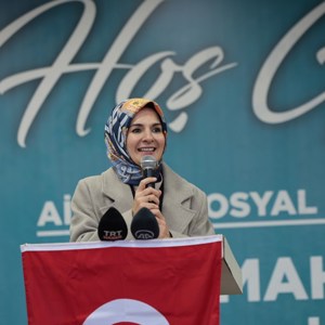 Aile ve Sosyal Hizmetler Bakanımız Göktaş, Adana’da huzurevi sakinleri ve kadınlarla buluştu - fotoğraf 12