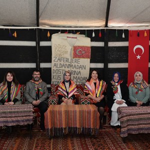 Aile ve Sosyal Hizmetler Bakanımız Göktaş, Adana’da huzurevi sakinleri ve kadınlarla buluştu - fotoğraf 9