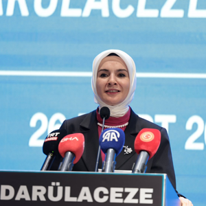 Aile ve Sosyal Hizmetler Bakanımız Göktaş, Darülaceze sakinleriyle iftarda bir araya geldi - fotoğraf 3