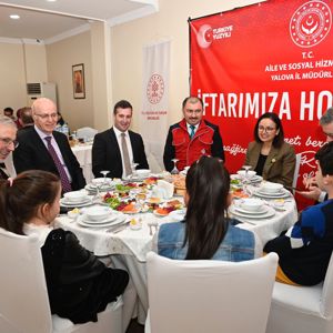 Yetim Çocuklarımız ve Aileleriyle İftar Sofrasında Bir Araya Geldik - fotoğraf 1