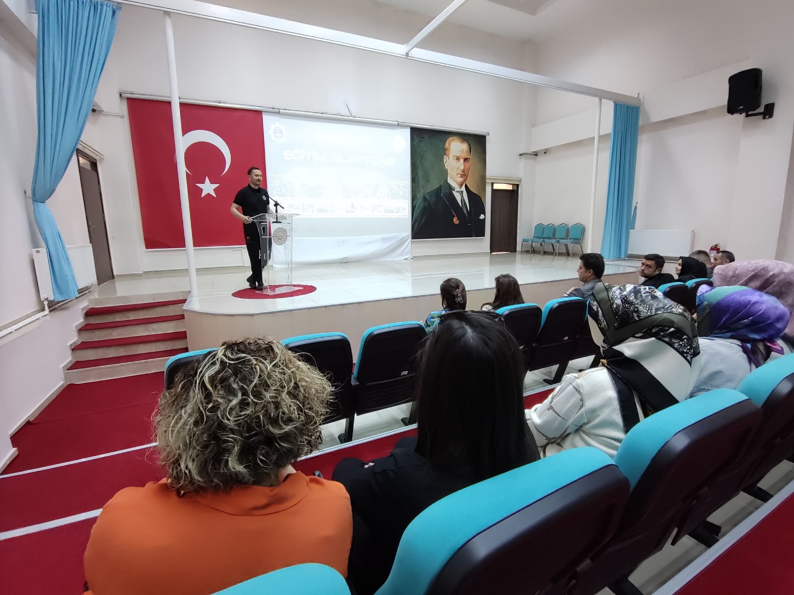 İl Müdürlüğümüzde "Uyuşturucu ile Mücadele" konulu eğitim verildi