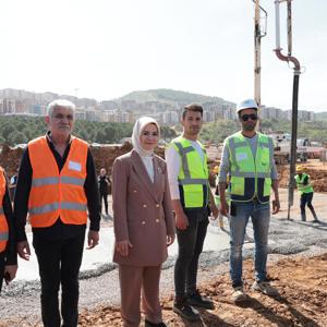 Aile ve Sosyal Hizmetler Bakanımız Göktaş, Kahramanmaraş'ta Önsen Çocuk Evleri Sitesi Temel Atma Töreni’nde Konuştu: - fotoğraf 3