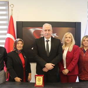 Türkiye Harp Malülü Gaziler-Şehit Dul ve Yetimleri Derneği Bafra Şubesi'nden İl Müdürümüze Ziyaret  - fotoğraf 3
