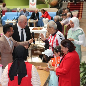 Atakum Huzurevi'nde Yaşlılarımız Çocuklarla Çocuklaştı - fotoğraf 10
