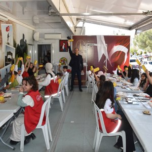 KURUMUMUZDA GEZİCİ MOTİVASYON VE EĞİTİM TIRI ETKİNLİĞİ DÜZENLENDİ - fotoğraf 2