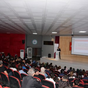 "AİLE İÇİ İLETİŞİMİN TEMEL UNSURLARI" VE "EVLİLİK ÇATIŞMASINA SEBEP OLAN FAKTÖRLER VE ÇÖZÜM ÖNERİLERİ" İÇERİKLİ SUNUM GERÇEKLEŞTİRİLDİ - fotoğraf 4