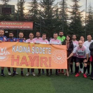 Kurumlar Arası Futbol Turnuvasında "Farkındalık" - fotoğraf 2