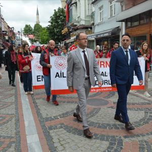 Engelliler Haftası Kapsamında Farkındalık Yürüyüşü Gerçekleştirildi - fotoğraf 1