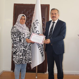 Ebeveyn Okulu Eğitimleri Katılım Belgesi Töreni Yapıldı - fotoğraf 2