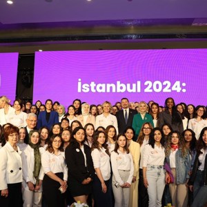 Bakanımız Göktaş, Mühendis Kızlar İstanbul Buluşması ve FSMVÜ Otizm Protokolü İmza Töreni’ne Katıldı - fotoğraf 2