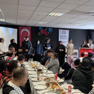 Sevgi ile Hep Beraber Engelsiz Yarınlara - fotoğraf 4