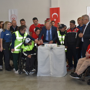 Engelsiz Bir Dünya İçin Bir Aradayız - fotoğraf 7