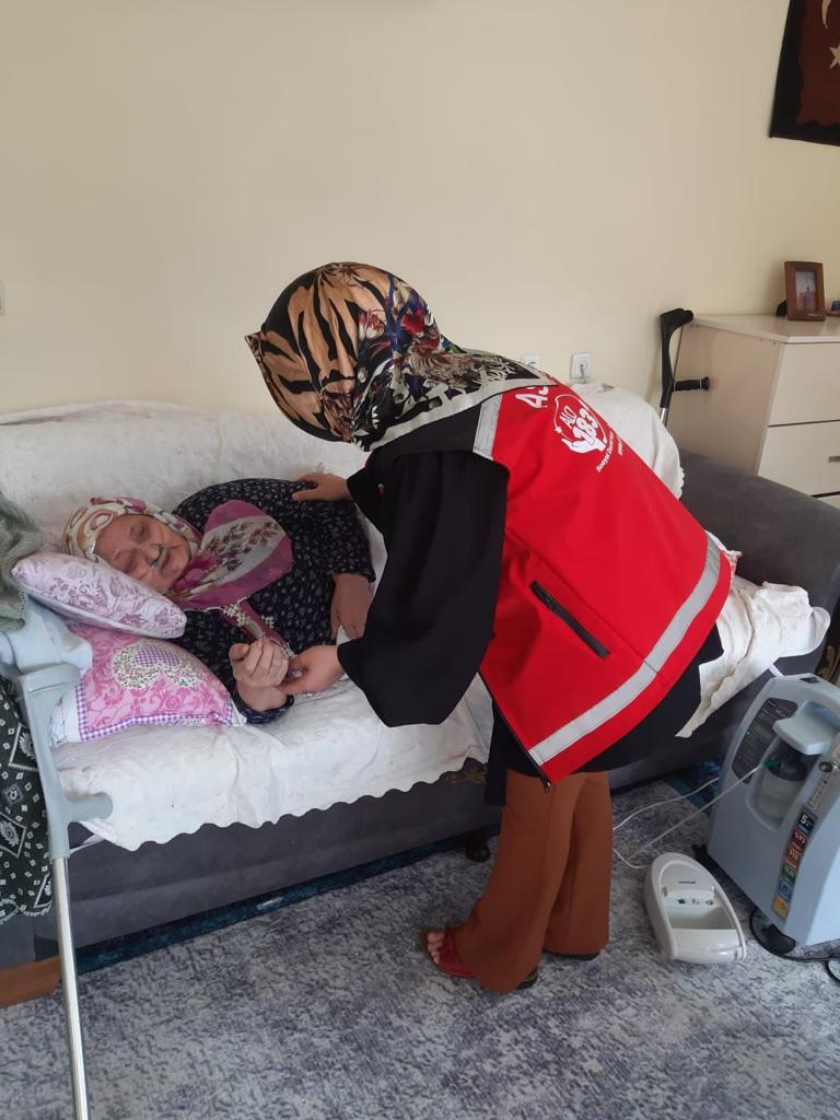 Aile ve Sosyal Hizmetler Bakanımız Göktaş: “Toplam 4,2 milyar TL Evde Bakım Yardımı’nı hesaplara yatırdık"