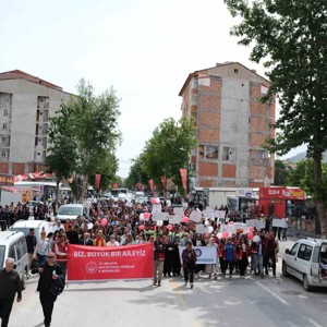 Ailemiz İstikbalimiz Yürüyüşü Düzenlendi - fotoğraf 1
