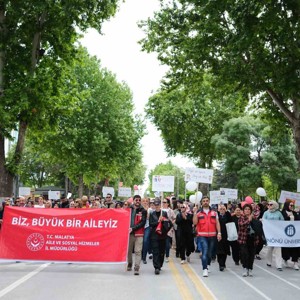 Ailemiz İstikbalimiz Yürüyüşü Düzenlendi - fotoğraf 2