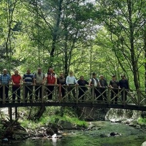 İnegöl Fatma Göztepe Huzurevi Sakinleri İçin Sadağı Kanyonu'na Sağlık ve Doğa Gezisi - fotoğraf 2