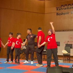Özel Çocuklardan Engelsiz Sporla 19 Mayıs Atatürk’ü Anma Gençlik ve Spor Bayramı Kutlaması - fotoğraf 9