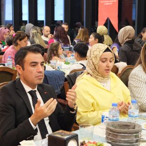 İftarımıza SED Hizmet Modelinden Faydalanan Çocuklar ve Aileleri Misafirimiz Oldu - fotoğraf 3