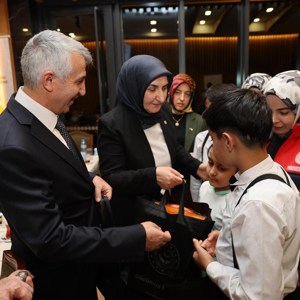 İftarımıza SED Hizmet Modelinden Faydalanan Çocuklar ve Aileleri Misafirimiz Oldu - fotoğraf 11