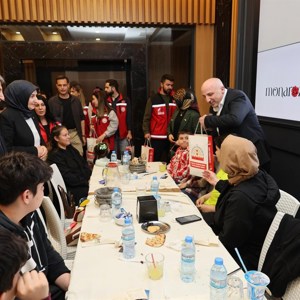 İftarımıza SED Hizmet Modelinden Faydalanan Çocuklar ve Aileleri Misafirimiz Oldu - fotoğraf 12