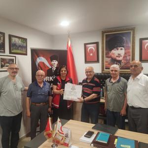 Aziz Şehitlerimizin Emanetlerine ve Kahraman Gazilerimize Ziyaretler Gerçekleştirildi - fotoğraf 1