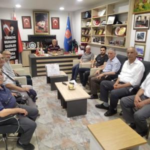 Aziz Şehitlerimizin Emanetlerine ve Kahraman Gazilerimize Ziyaretler Gerçekleştirildi - fotoğraf 5