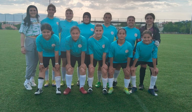 ASP Spor Kulübü Kadın Futbol Takımımızdan Gururlandıran Başarı