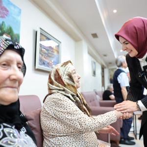 Bakanımız Mahinur Özdemir Göktaş, bayram ziyaretlerinde bulundu - fotoğraf 4