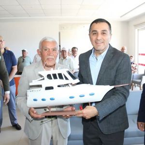 Valimiz Sayın Türker ÖKSÜZ eşi Meral ÖKSÜZ hanımefendi, İl Müdürümüz Mustafa ÇAKIR ve ilimiz protokolü Kurban Bayramı programı kapsamında Müdürlüğümüze bağlı Hilmi Hafize Evin Huzurevi Yaşlı Bakım ve Rehabilitasyon Merkezi Müdürlüğümüzü ziyaret etti - fotoğraf 6