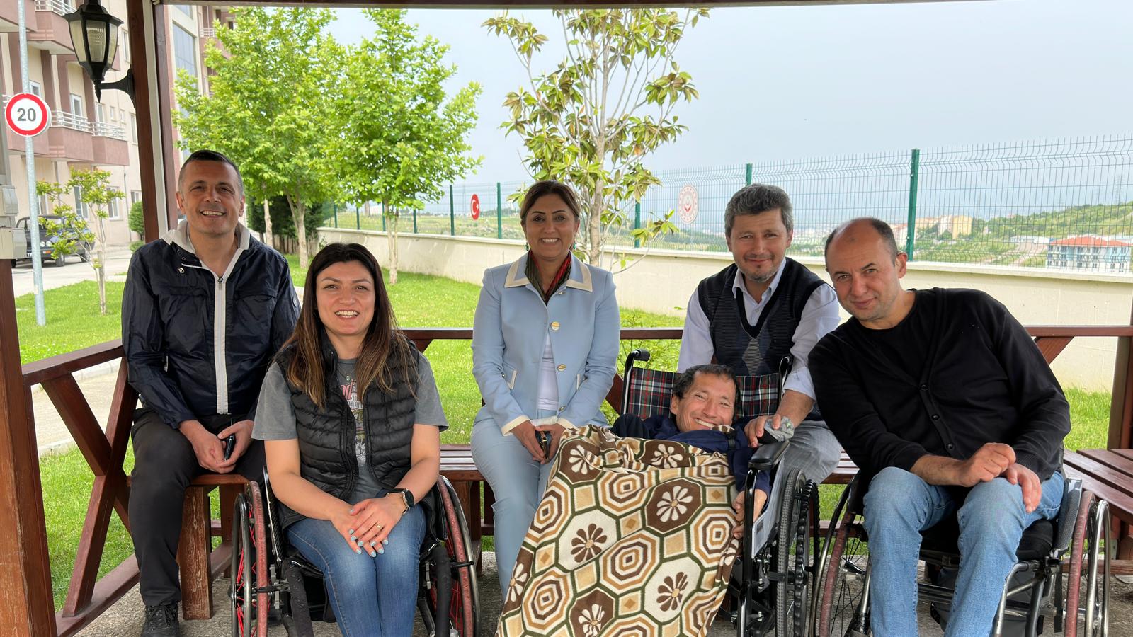 İl Müdürümüz Emine BÖÇKÜN'e Anlamlı Ziyaret 