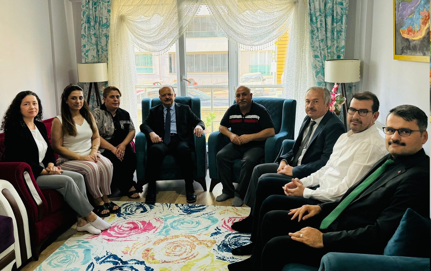 Valimiz Sayın Meftun Dallı'dan Koruyucu Aile Ziyareti