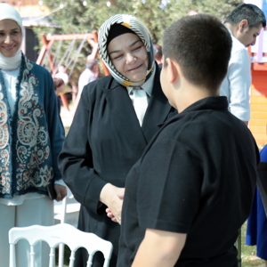 Anne biz senin karnından değil kalbinden doğduk - fotoğraf 4