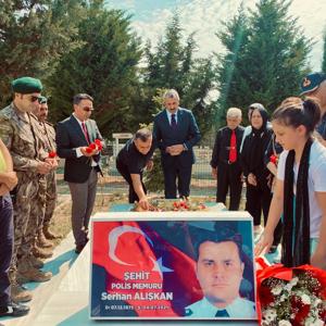 Şehit Serhan ALIŞKAN Sene-i Devriyesinde mezarı başında anıldı. - fotoğraf 4