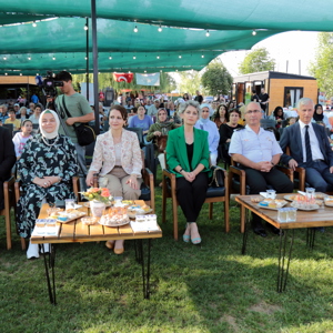 Minik Eller ve Yetişkin Gençler Müzikle Buluşuyor, Kırım Tatarı Kültürüyle Tanışıyor  - fotoğraf 3