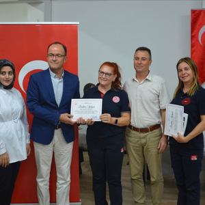 Bakanlık Onaylı “Uygulamalı İlk Yardımcı” Eğitimlerine Katılım Sağlayan Personellerimize  Sertifika Teslim Programı Düzenlendi - fotoğraf 6