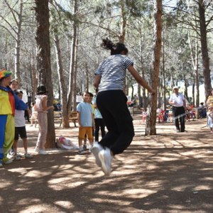 30 HAZİRAN KORUYUCU AİLE GÜNÜ KAPSAMINDA KORUYUCU AİLE ŞENLİĞİ DÜZENLENDİ - fotoğraf 4