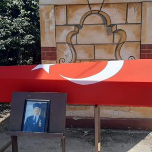 Kıbrıs Gazimiz İbrahim URAL Dualarla Ebediyete Uğurlandı. - fotoğraf 2