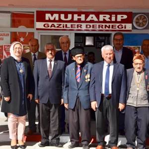 İl Müdürü Abdurrahman ÇOHAZ’dan Türkiye Muharip Gaziler Derneğine Van Şubesine Ziyaret - fotoğraf 2