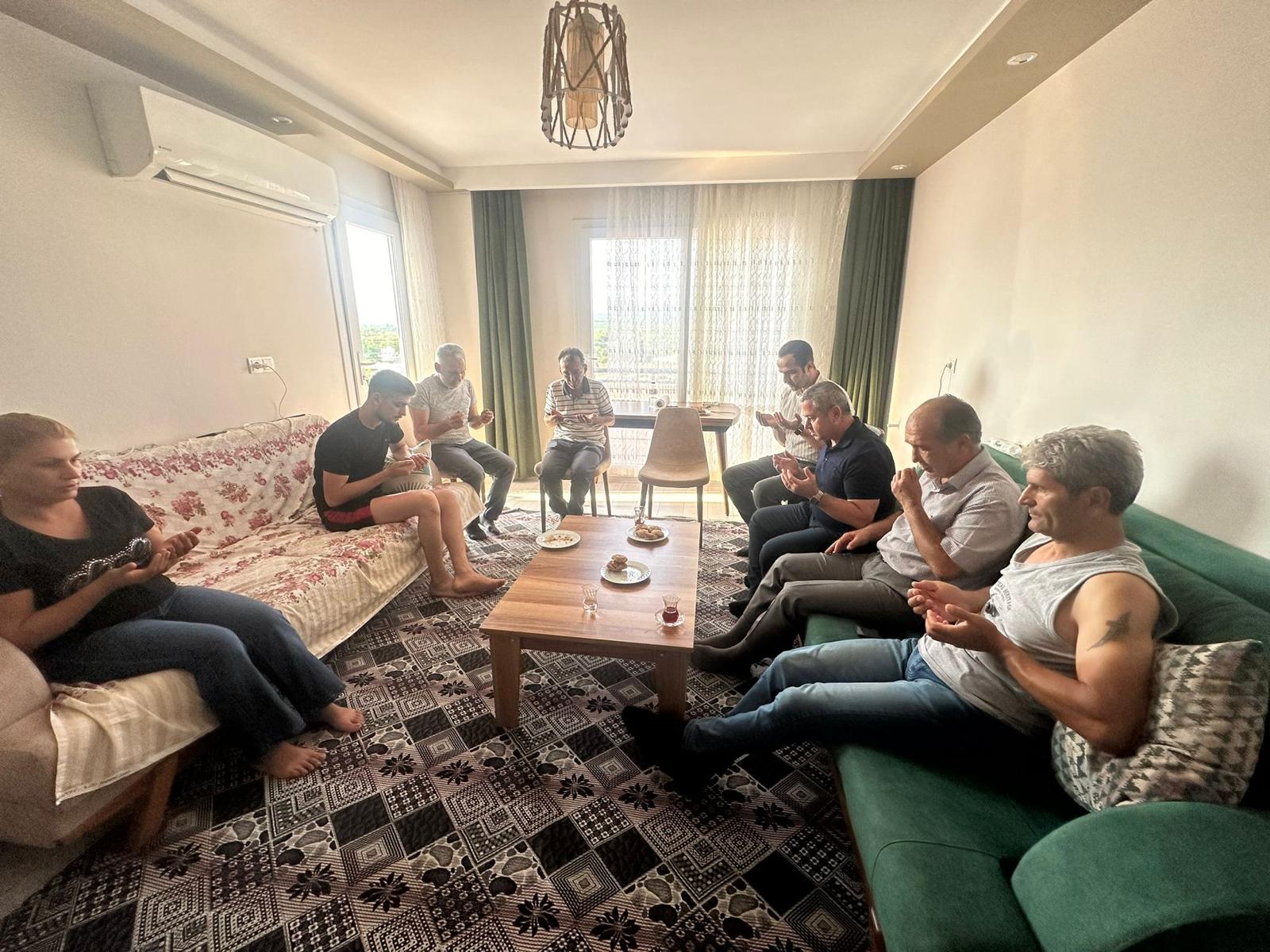 İl Müdürümüz Naci YILMAZ,Pençe-Kilit Operasyonu kapsamında Kuzey Irak'ta 3 Haziran 2024 tarihinde BTÖ tarafından gerçekleştirilen taciz atışı sonucu sol bacağına şarapnel gelmesi sonucu yaralanan Piy.Söz. Er Erdal Onur BOLACALI'yı ziyaret etti.